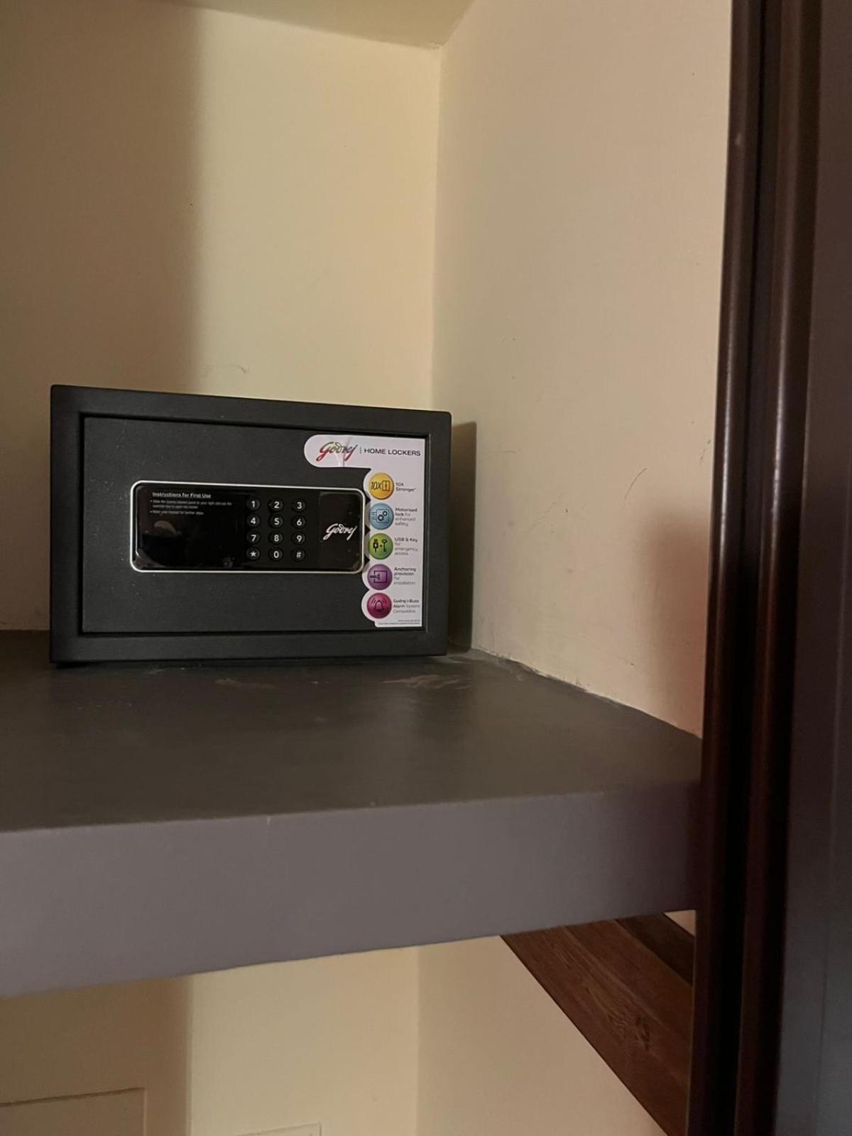 מורונדבה Hotel Menabe מראה חיצוני תמונה